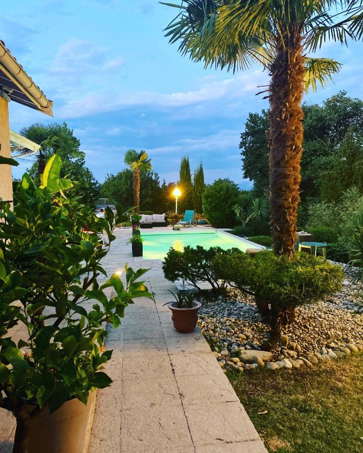 Domaine De La Provencale Bed & Breakfast Saint-Didier-de-la-Tour Exterior photo