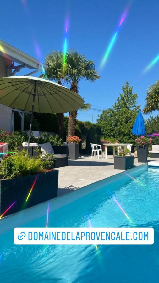 Domaine De La Provencale Bed & Breakfast Saint-Didier-de-la-Tour Exterior photo