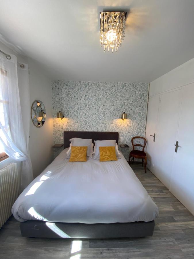Domaine De La Provencale Bed & Breakfast Saint-Didier-de-la-Tour Exterior photo